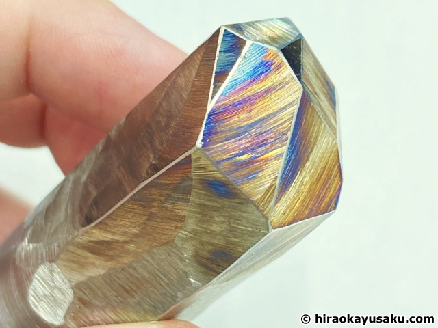 20251129 世界に一つの架空の宝石「ステンレサイト(Stainlessite)」