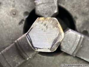 20251129 世界に一つの架空の宝石「ステンレサイト(Stainlessite)」